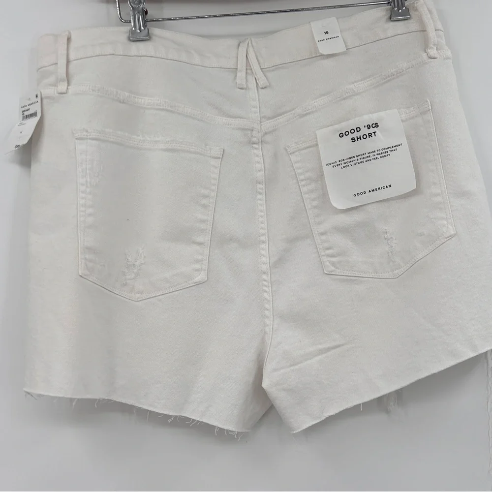 Good American NWT Juniors Good 90's Short Size 15 White‎ Distressed HIgh Waist